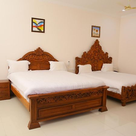 Saba Executive Rooms And Apartments Hyderabad Eksteriør billede